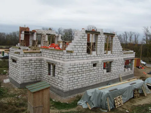 Строительство дома из газобетона